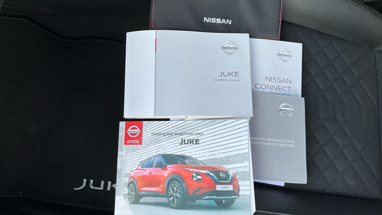 Nissan Juke 1.0 DiG-T 114 Tekna 5dr Petrol Hatchback